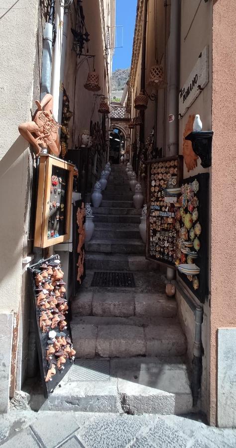 B&B Akropolis Taormina Exterior photo