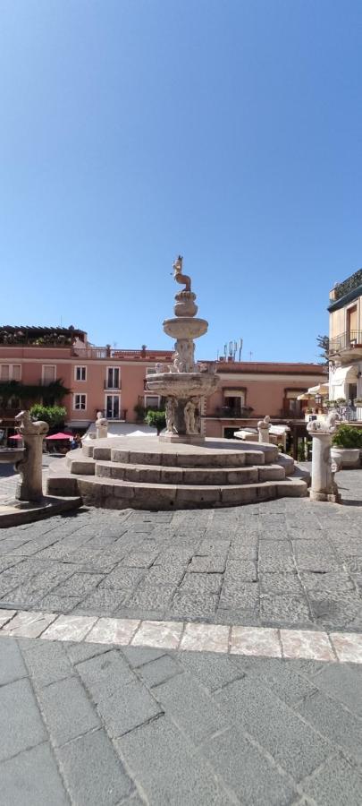 B&B Akropolis Taormina Exterior photo